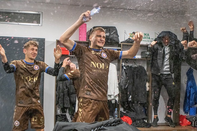 以凭借卢卡 以凭借卢卡